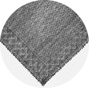 Thin shawl 120x110 sm (A496)